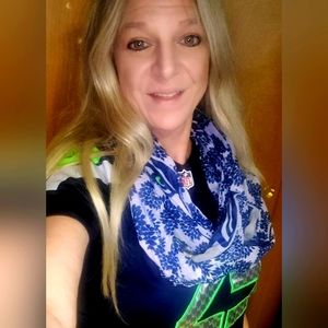 Seahawks Blue and White Infiniti Scarf. Light Weight Cotton / GauzeMater…